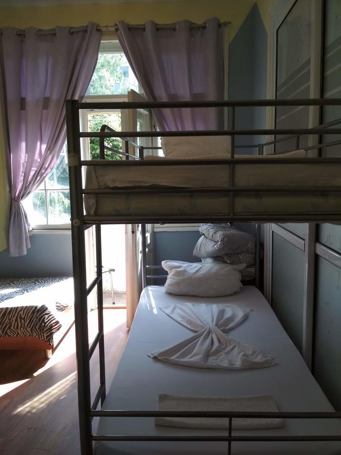 Hostel Compass Burgas City Exterior foto