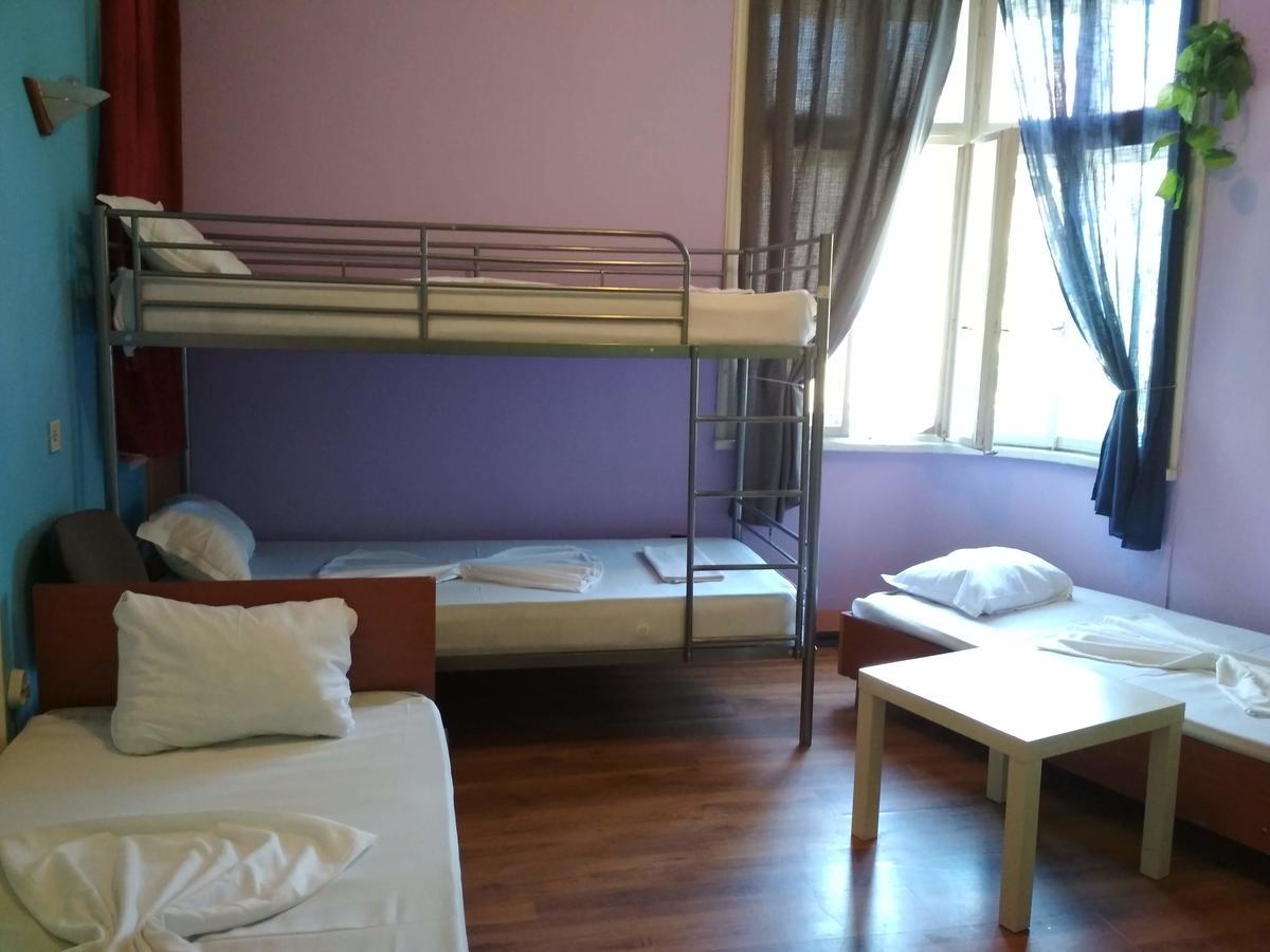 Hostel Compass Burgas City Exterior foto